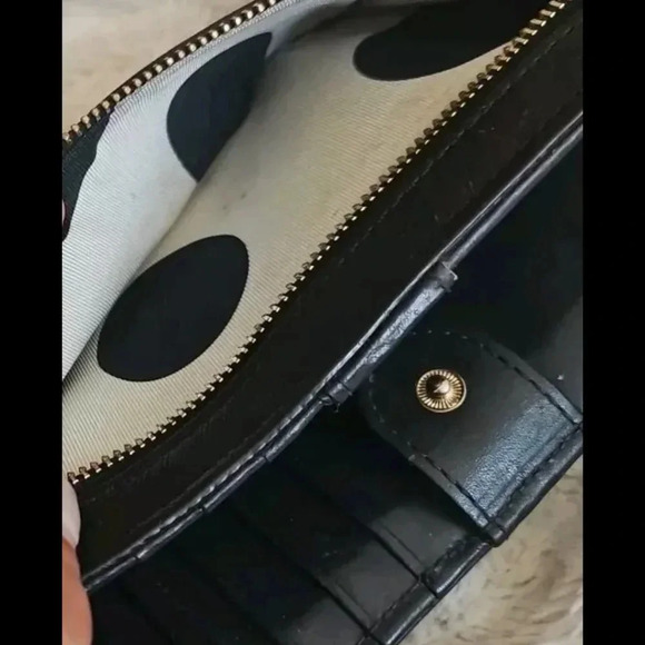 Kate Spade New York Black Pebbled Leather Card Holder Wallet Genuine 6.5”x3.5” - Picture 4 of 4